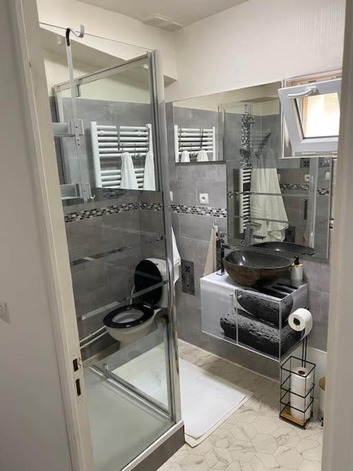 Morieres-les-Avignon Spa Jardin Prive T3 Independant Dans Villa מראה חיצוני תמונה