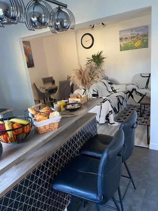 Morieres-les-Avignon Spa Jardin Prive T3 Independant Dans Villa מראה חיצוני תמונה